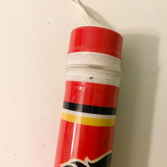 Calgary Flames NHL Logo Pencil Shaped Pencil Case - Picture 7 of 15